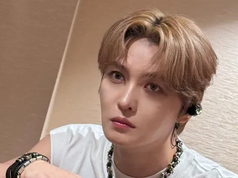 Kim Jae Joong mua đồ giảm giá dù mệnh danh 'giàu nhất nhì Kpop'