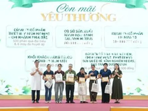 Nhiều cán bộ, nhân viên, bác sĩ của Bệnh viện Bạch Mai đăng ký hiến mô, tạng cứu người
