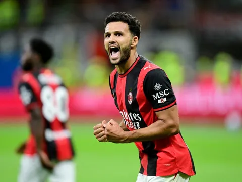 AC Milan thăng hoa dưới thời Amorim