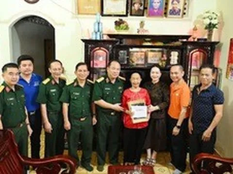 Long Châu đến Côn Đảo: Nối mạch tri ân, chăm sóc sức khỏe nơi đảo xa