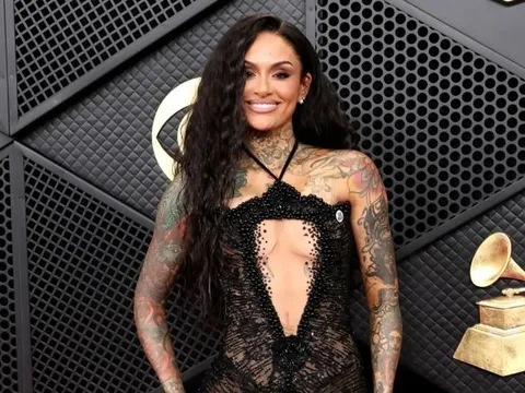 Kehlani hoãn hai đêm diễn sau khi nhập viện