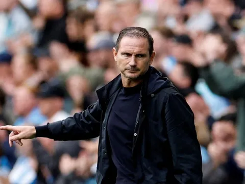 Khởi đầu ác mộng của Lampard