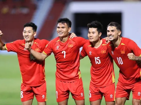 Harry Kewell: Tuyển Việt Nam vẫn mạnh cả ở FIFA ASEAN Cup