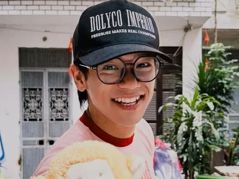 (S)TRONG Trọng Hiếu gặp người đặc biệt trước khi sang Đức