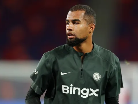 Robert Sanchez rời Chelsea