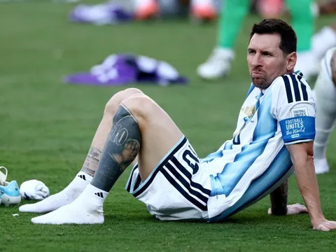 Messi dừng lại đúng lúc hay quá sớm?