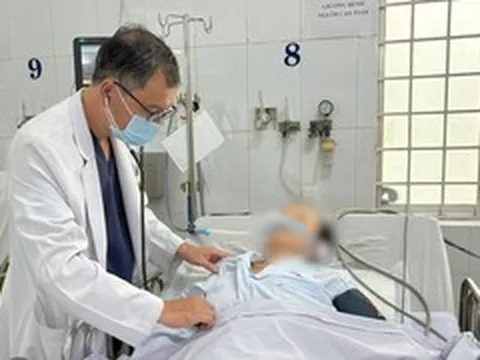 Bệnh hô hấp gia tăng thời điểm giao mùa, bác sĩ cảnh báo gì?