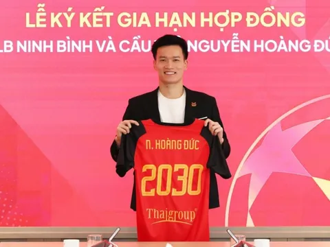 Hoàng Đức ở lại CLB Ninh Bình tới tuổi 32