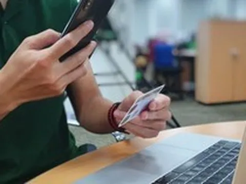 Mở 26 tài khoản ngân hàng để nhận hơn 45 tỷ đồng, Tống Quang Q (SN 1989) bị phạt 35 triệu đồng