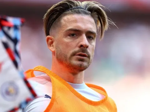 Grealish rơi xa khỏi vị thế 100 triệu bảng