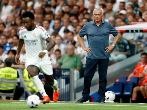 Mourinho đang sửa thứ Real Madrid thiếu nhất