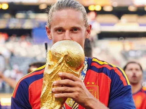 Nhà vô địch World Cup 2026 từ giã tuyển Tây Ban Nha