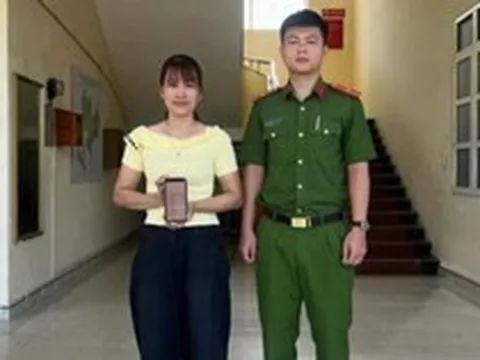 Dùng tài khoản ngân hàng biệt danh, người phụ nữ sau khi chuyển thành công 10 triệu đồng phải đến công an trình báo