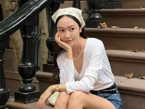 Jessica (SNSD) khoe diện mạo trẻ trung ở tuổi U40
