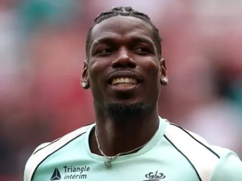 Pogba giàu có dù thất nghiệp