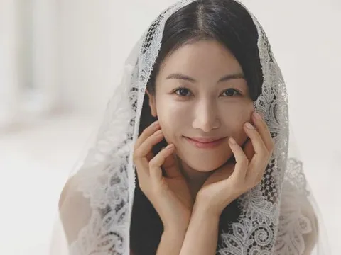 'Cô Dâu Hà Nội' Kim Ok Bin mang thai con đầu lòng