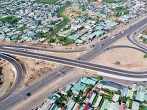 TPHCM đề xuất nghiên cứu thêm hai tuyến vành đai dài hàng trăm km