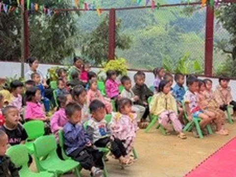 Hơn 12 tỷ đồng từ Quỹ Kiến tạo ước mơ tiếp sức an sinh, chắp cánh giáo dục tại Cà Mau và Điện Biên