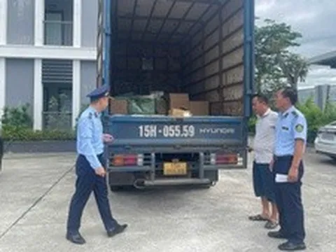 Liên tiếp phát hiện, xử lý 2 vụ vận chuyển hơn 3.000 chiếc bánh trung thu nhập lậu