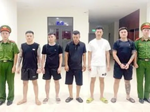 Hàng trăm người sập bẫy đường dây lừa đảo vay online