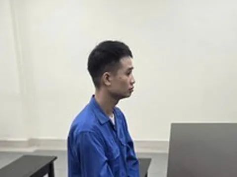 Giả danh nhân viên ngân hàng để chiếm đoạt tài sản