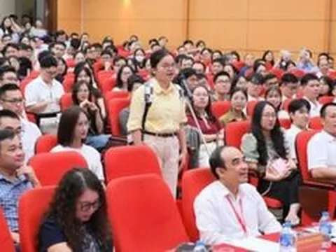 'Lựa chọn chuyên ngành không nhất thiết phải là quyết định hoàn hảo ngay từ đầu'