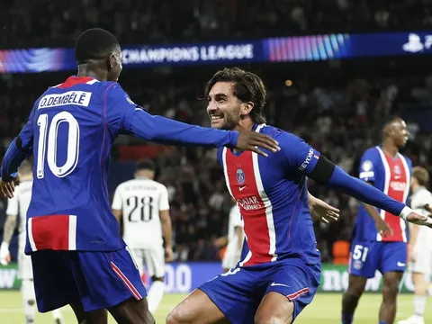 Barca không sai, PSG chỉ dùng người tốt hơn