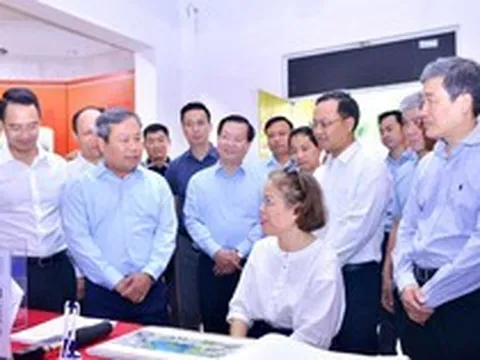 Chủ tịch Hà Nội: Xây thêm công trình quanh hồ Gươm phải được tính toán kỹ lưỡng