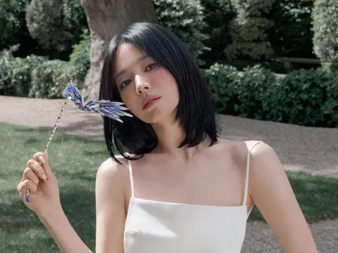 Lựa chọn đúng đắn của Song Hye Kyo ở tuổi 44