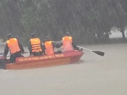 Cảnh báo mưa lớn, gió mạnh và nước dâng ven biển Huế, Đà Nẵng