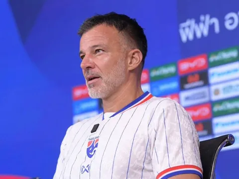 Danh sách Thái Lan dự FIFA ASEAN Cup gây tranh cãi