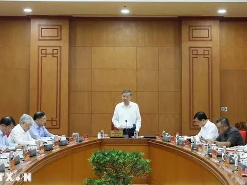 Tổng Bí thư, Chủ tịch nước Tô Lâm: Hoàn thiện quy định về đảng viên làm kinh tế tư nhân, phát huy nguồn lực cho phát triển