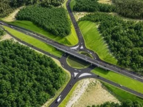 Tuyến cao tốc "xuyên rừng đẹp nhất" Việt Nam rút ngắn thời gian từ TP.HCM đến Đà Lạt còn 3 giờ, do Tập đoàn Sơn Hải đầu tư có diễn biến mới