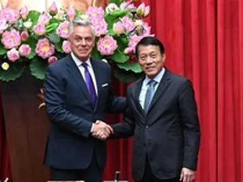 Bộ trưởng Lương Tam Quang làm việc với lãnh đạo Tập đoàn 500 tỷ USD