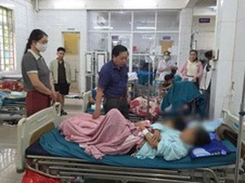 Nghi ngộ độc tập thể sau khi ăn bánh mì ở Quảng Trị: Thêm 20 người nhập viện