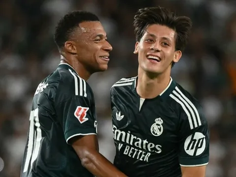 Trận đấu điên rồ của Real Madrid
