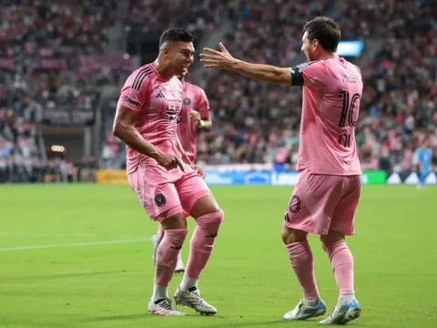 Hai thái cực MU và Casemiro