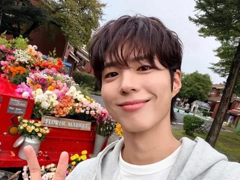Park Bo Gum tăng 11 ký