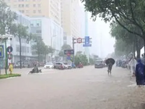 Vì sao dự án hồ điều hòa hơn 600 tỷ đồng đã vận hành, đường huyết mạch vẫn ngập?