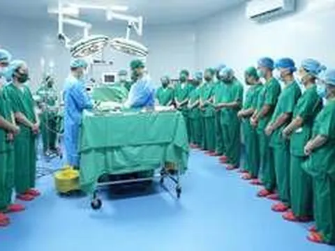Cha nén nỗi đau mất con, hiến tạng cứu người bệnh suy thận giai đoạn cuối