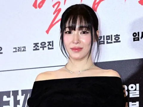 Tiffany thể hiện sự ủng hộ dành cho Byun Yo Han