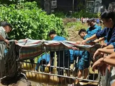 Hà Nội: Đơn vị phụ trách thoát nước nói gì về vụ nam sinh ngã xuống cống tử vong?