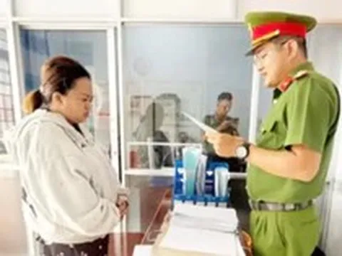 Dùng AI làn giả tin nhắn ngân hàng, lừa hơn 440 triệu đồng