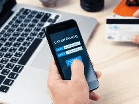 Công an khuyến cáo người dân không thực hiện nhận tiền rồi chuyển tiền đi ngay trong trường hợp sau