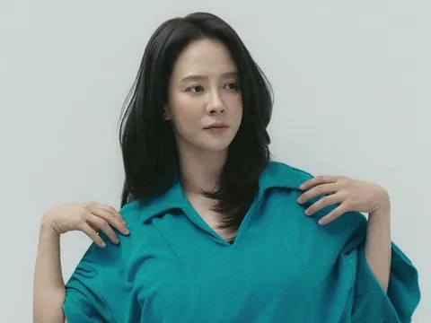 Song Ji Hyo tạm dừng hoạt động kênh YouTube