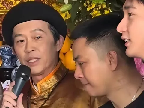 Ba nuôi Hoài Linh nói đúng 1 câu, Hoài Lâm khóc giữa đền thờ 100 tỷ