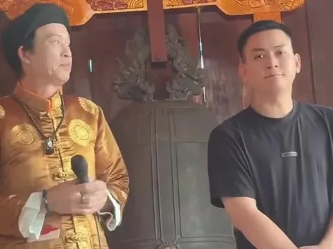 Hoài Lâm dẫn bà xã Ngọc Trinh ra mắt ba nuôi Hoài Linh
