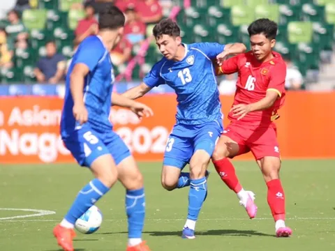 Thua 0-2, U23 Việt Nam vẫn vào tứ kết ASIAD 2026
