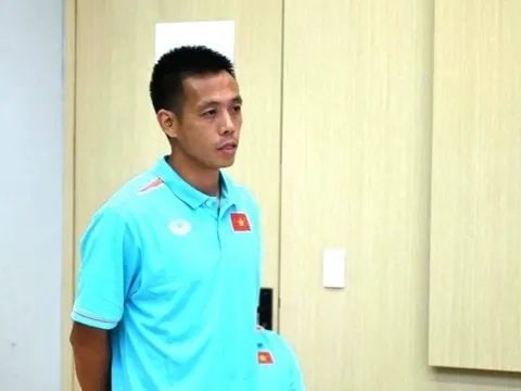 Cựu đội trưởng tuyển Việt Nam làm lớp trưởng