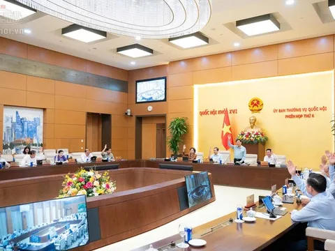 UBTVQH thông qua Nghị quyết về tiêu chuẩn, điều kiện xét chọn, bổ nhiệm Kiểm tra viên của VKSND